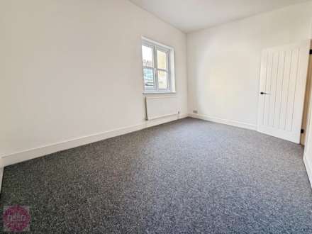Britannia Road, Westcliff On Sea, Image 7