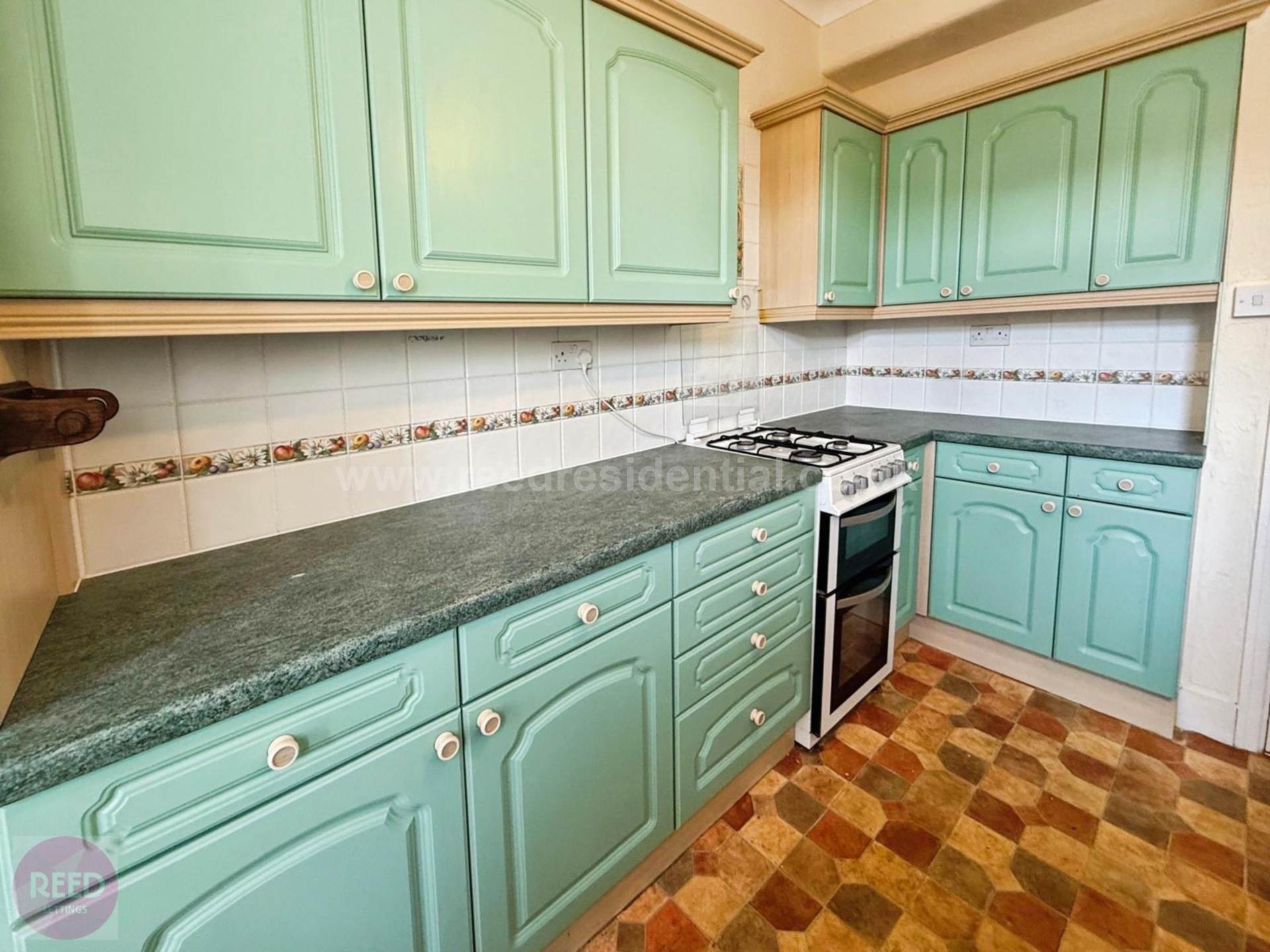 Westcliff Park Drive, Westcliff On Sea, Image 11