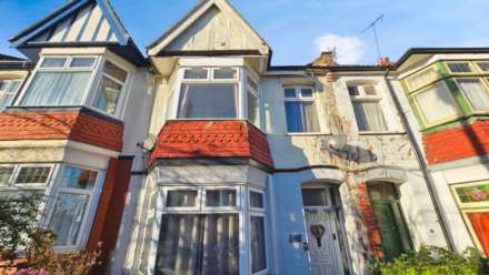 Hilldaville Drive, Westcliff On Sea, Image 11