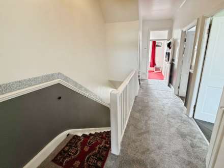 Brightwell Ave, Westcliff On Sea, Image 13