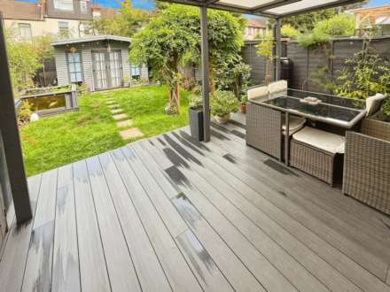 Brightwell Ave, Westcliff On Sea, Image 3