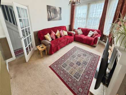 Brightwell Ave, Westcliff On Sea, Image 9