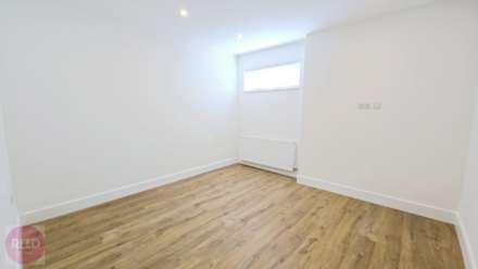 Whitehall Road, Grays, Image 11