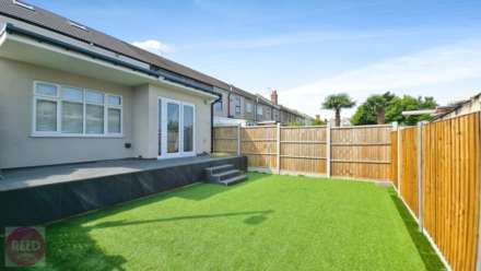 Whitehall Road, Grays, Image 17
