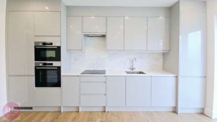 Whitehall Road, Grays, Image 2