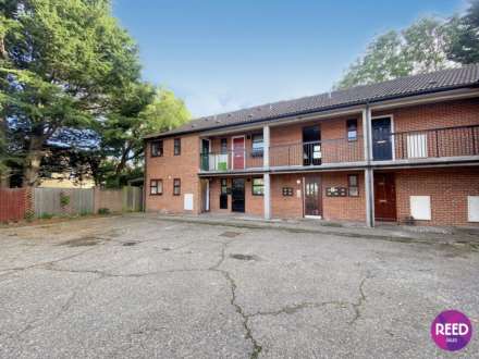 Wordsworth Court, Chelmsford