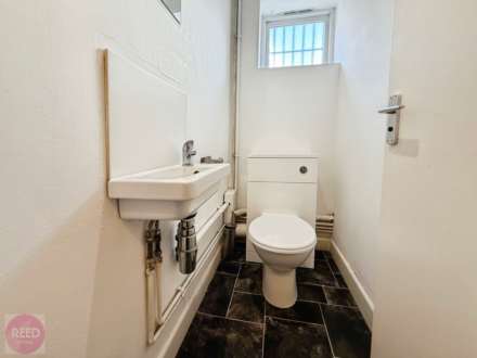 Castle Boulevard, Lenton, England, Image 8