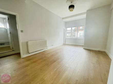 Westborough Road, Westcliff On Sea, Image 7