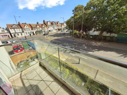 Leigh Road, Leigh On Sea, Image 7