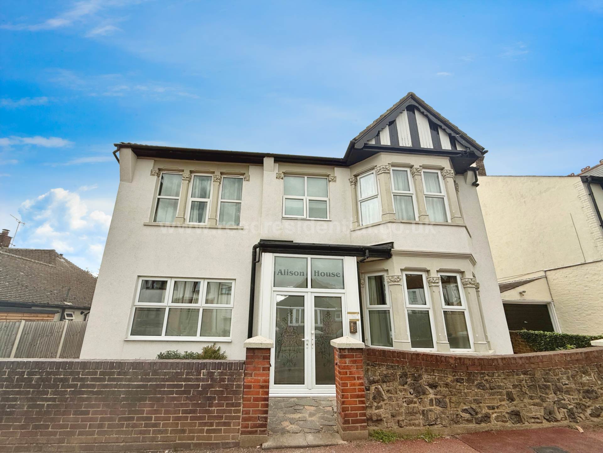 Standown Avenue, Westcliff On Sea, Image 1
