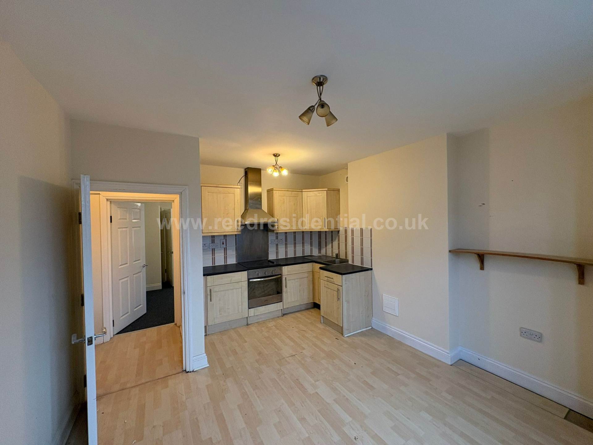 Standown Avenue, Westcliff On Sea, Image 2