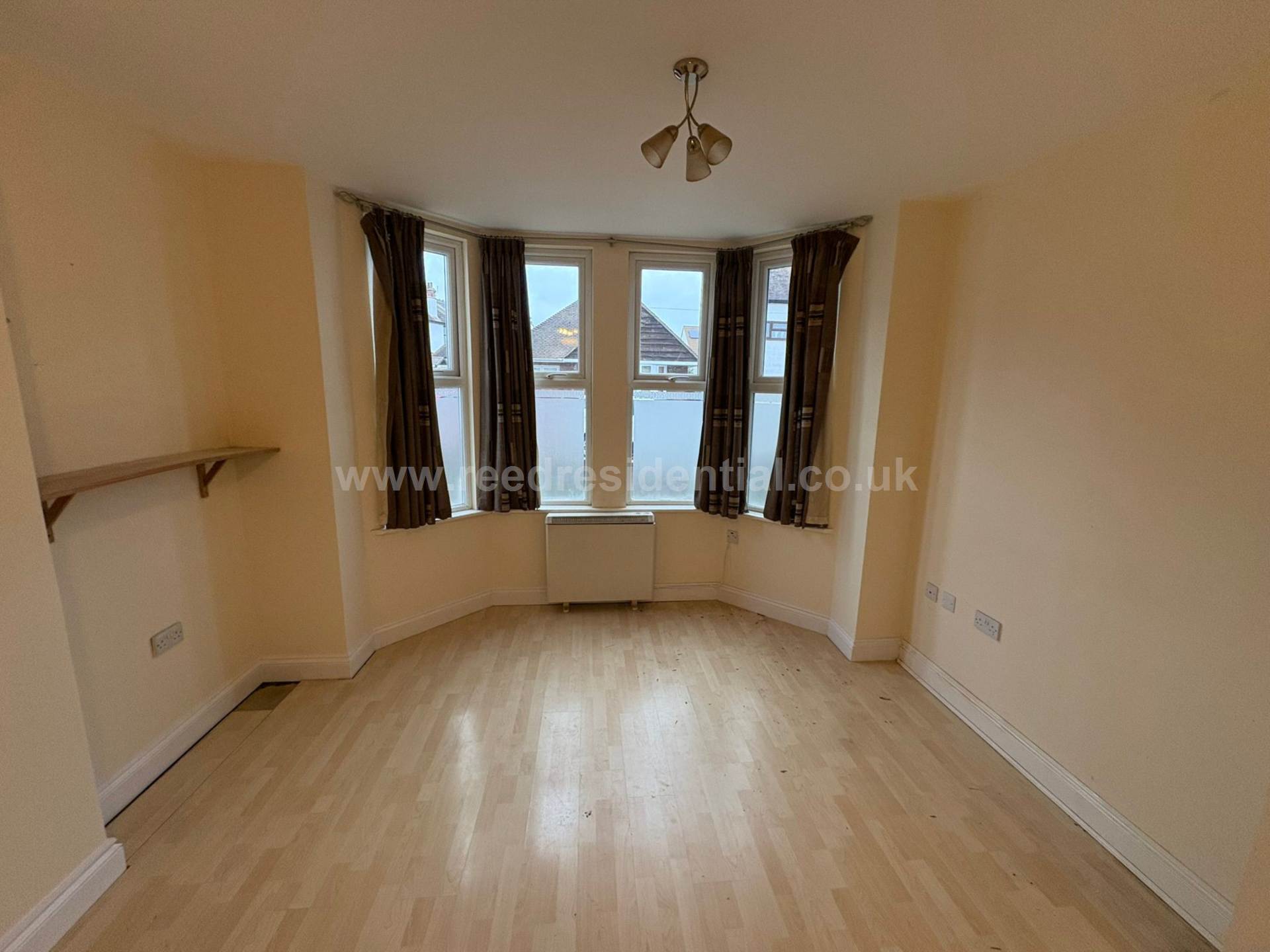 Standown Avenue, Westcliff On Sea, Image 3