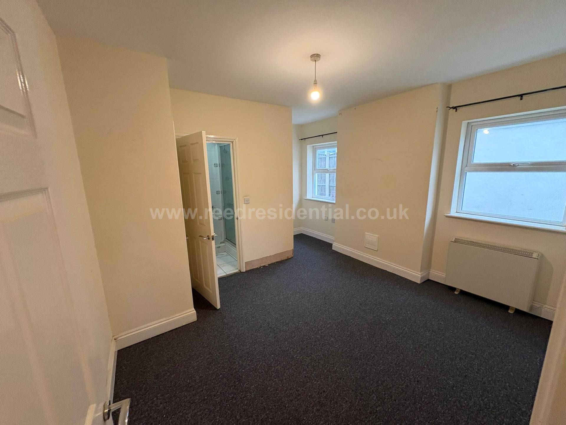 Standown Avenue, Westcliff On Sea, Image 4