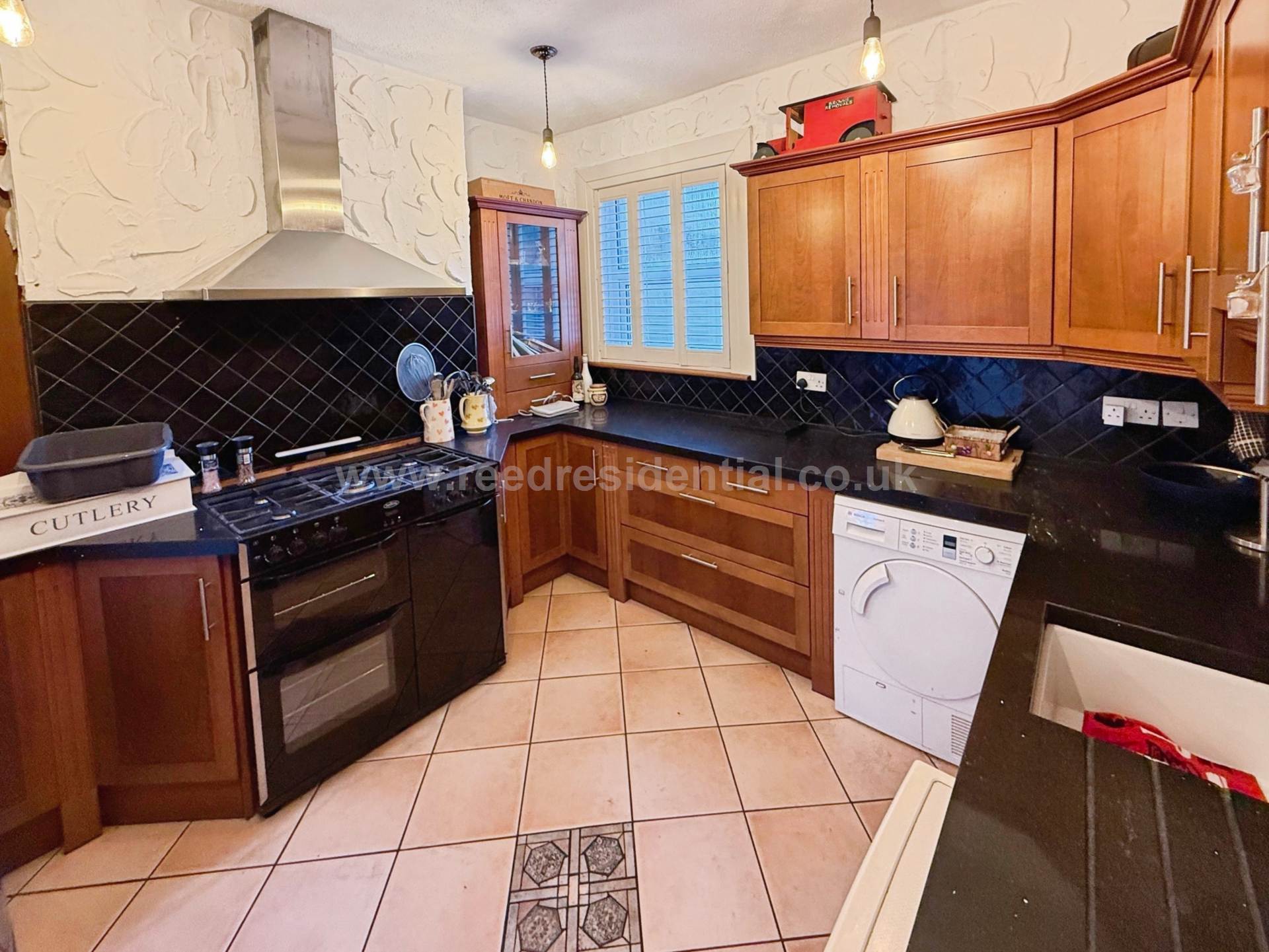 Burdett Avenue, Westcliff On Sea, Image 11