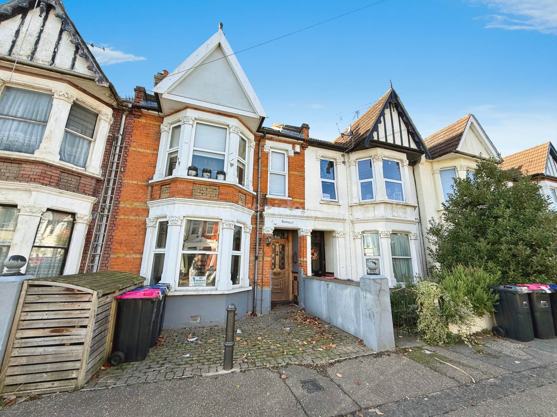 Burdett Avenue, Westcliff On Sea, Image 2