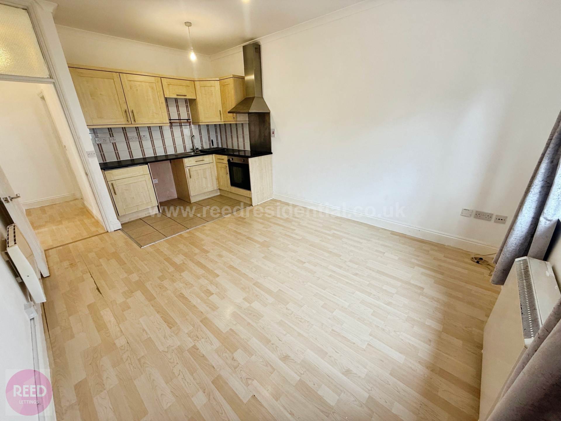 Standown Avenue, Westcliff On Sea, Image 4