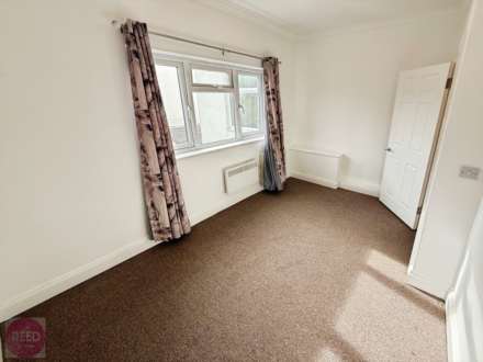 Standown Avenue, Westcliff On Sea, Image 7