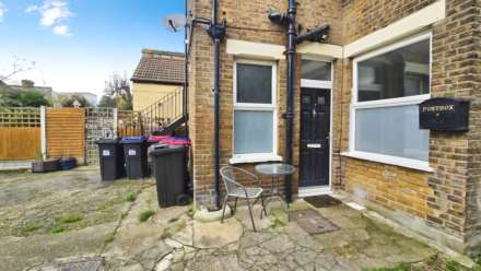 Albion Road, Westcliff On Sea, Image 11