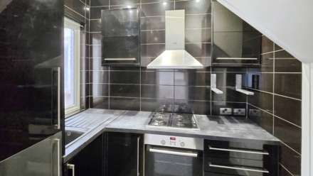 Albion Road, Westcliff On Sea, Image 5