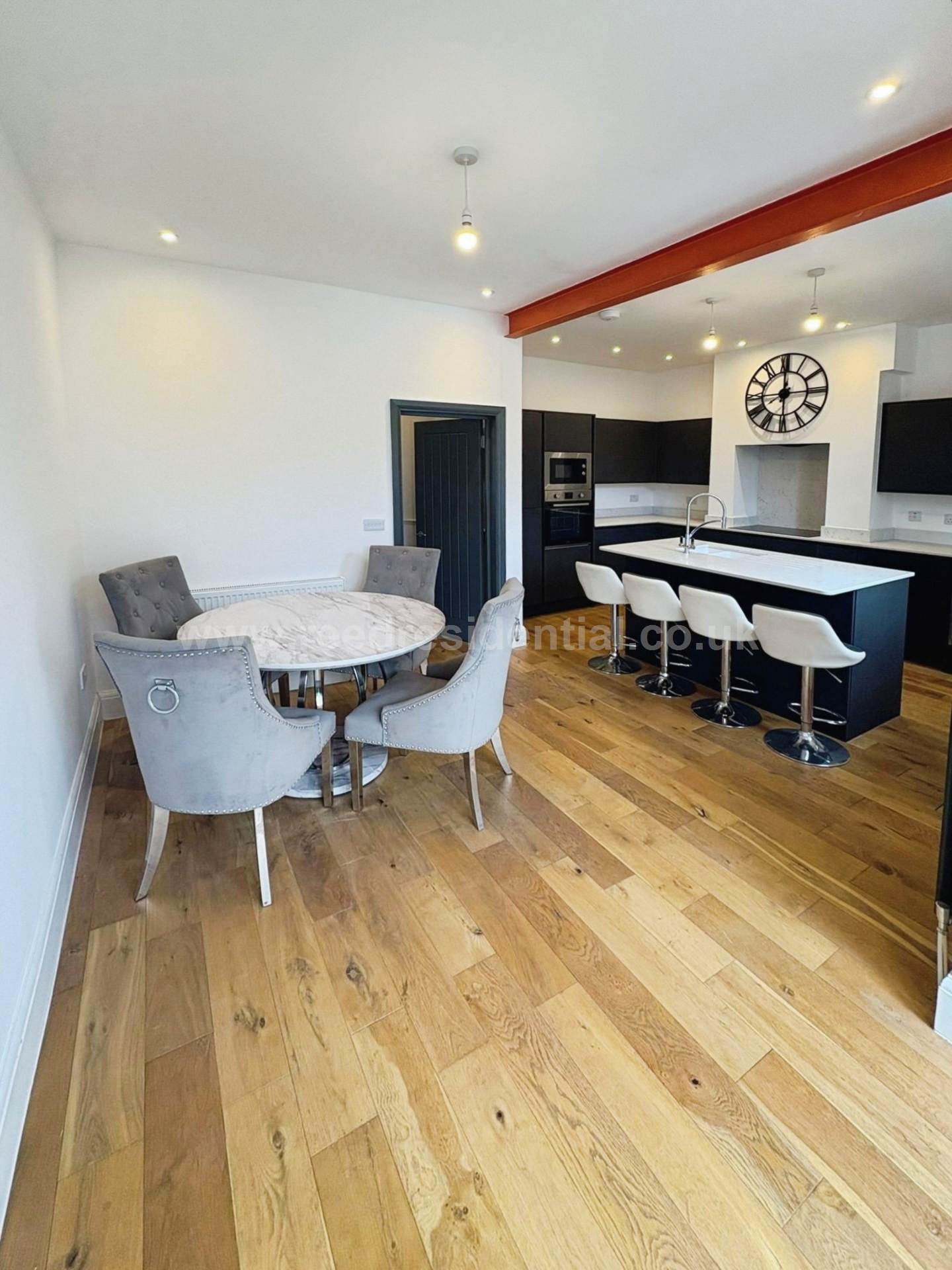 Leighton Avenue, Leigh On Sea, Image 3