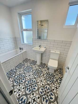 Leighton Avenue, Leigh On Sea, Image 13