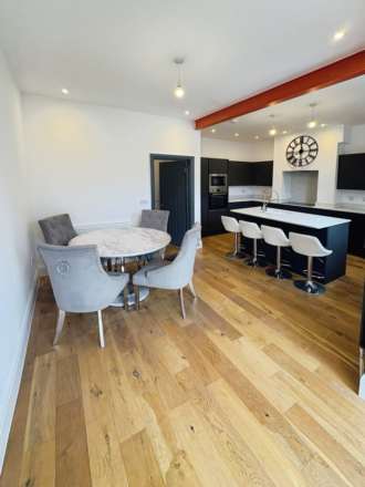 Leighton Avenue, Leigh On Sea, Image 3