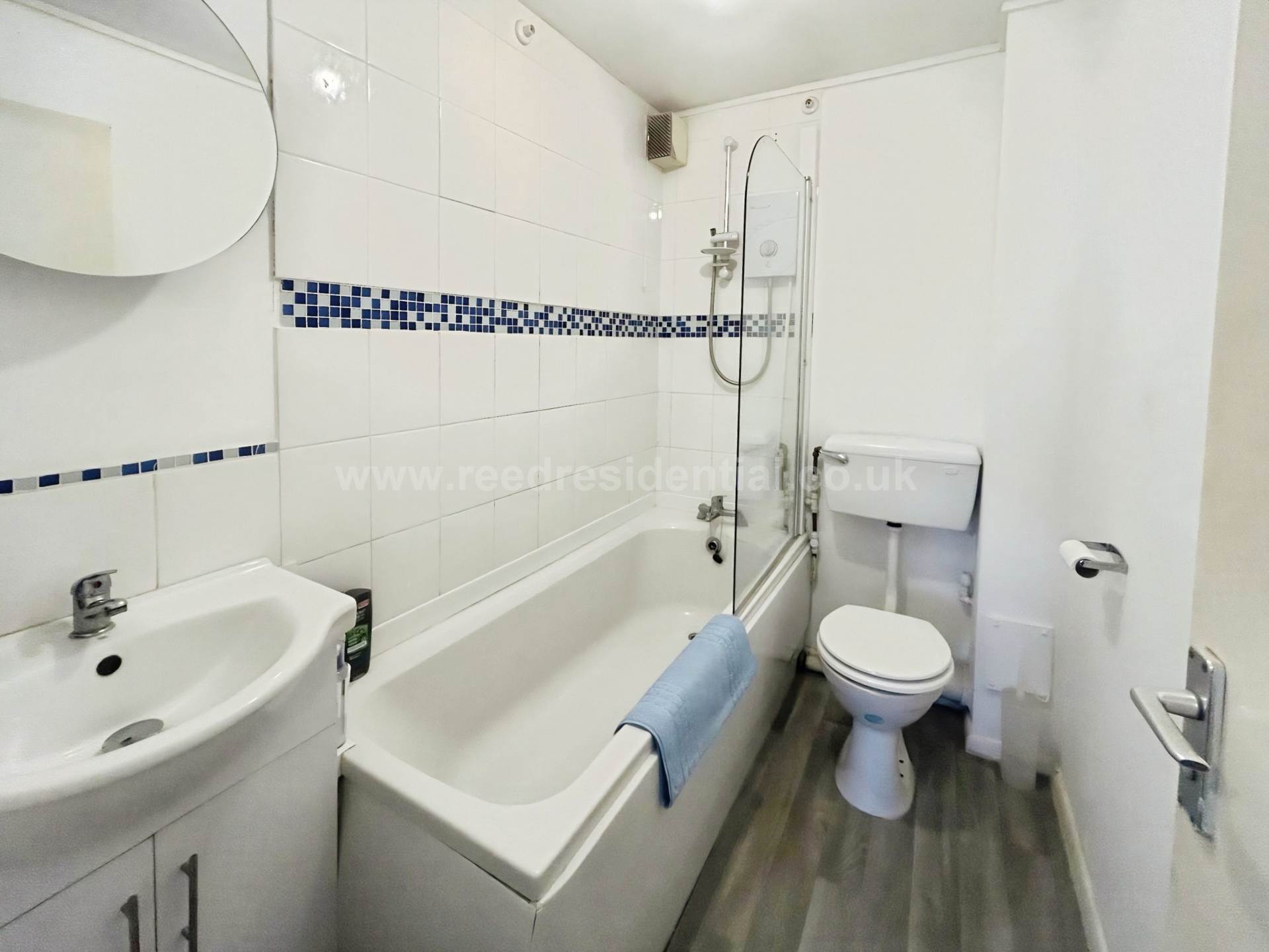 Chestnut Road, Basildon, Image 3