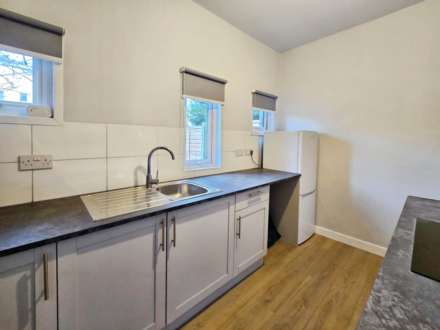 2 Bedroom Flat, Oban Road, Southend On Sea