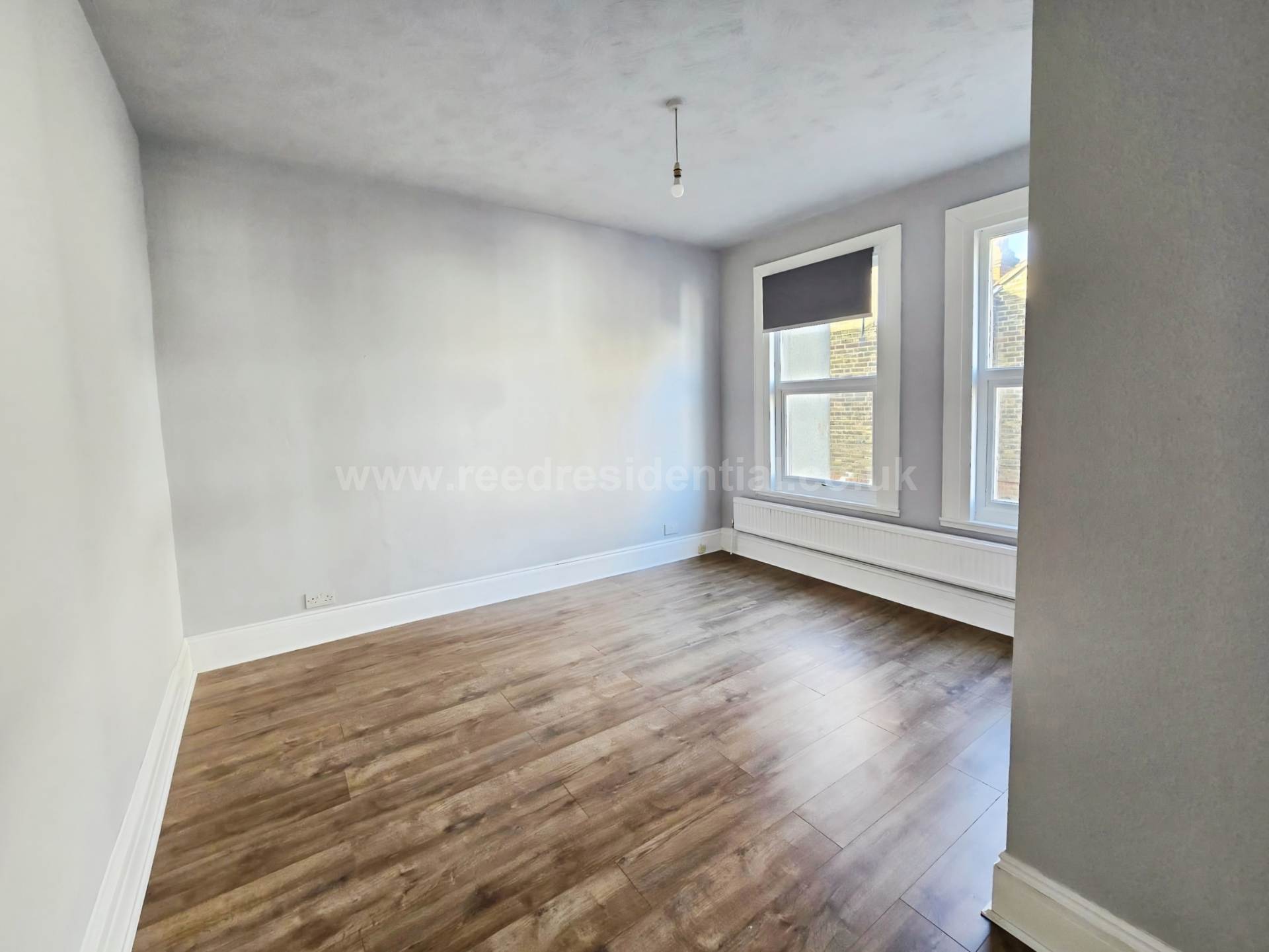 Elderton Road, Westcliff On Sea, Image 4