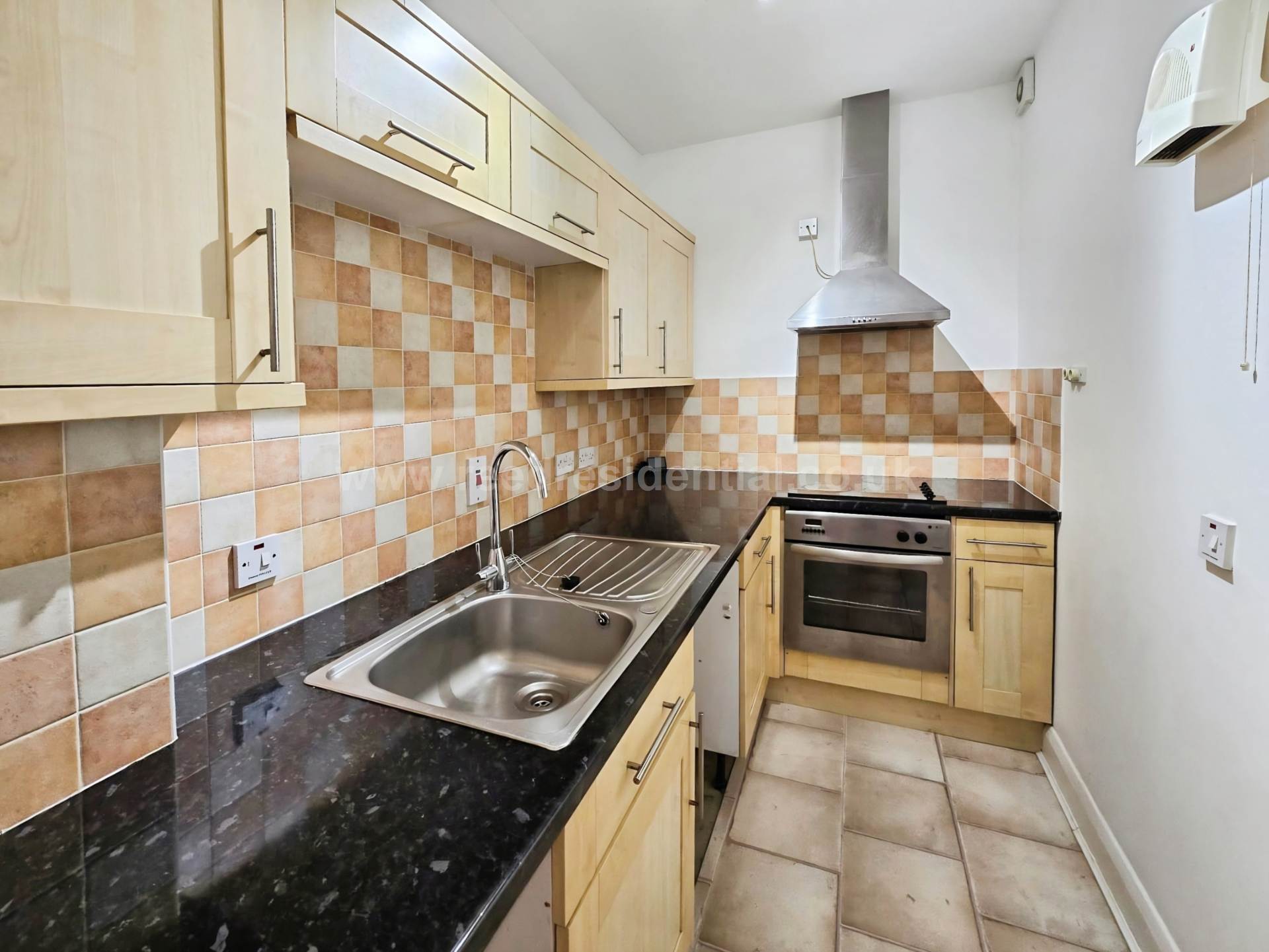 Manilla Road, Southend On Sea, Image 6