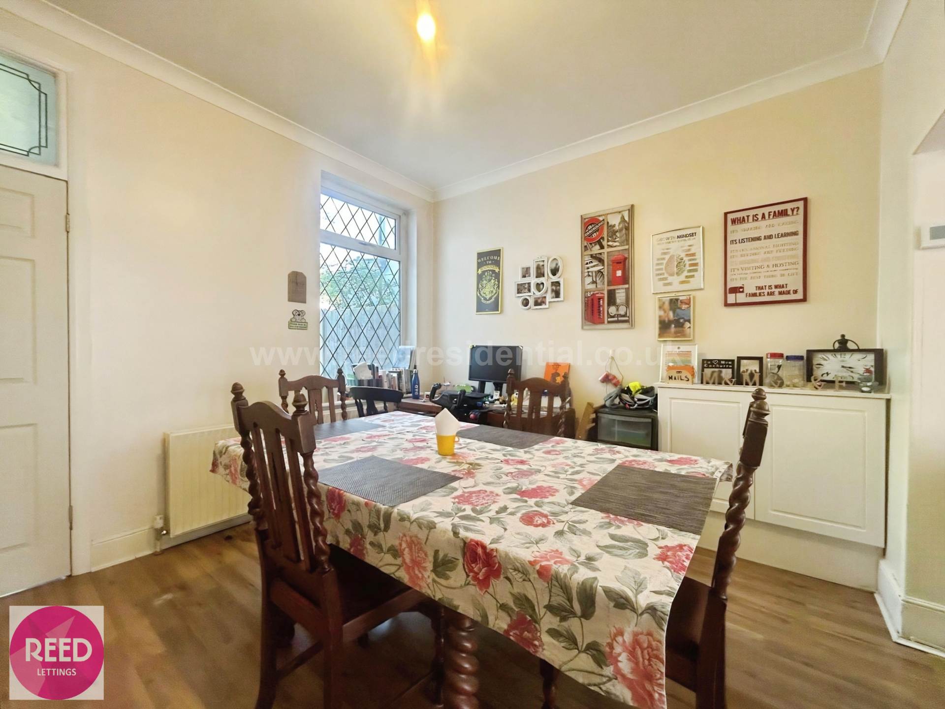 Salisbury Avenue, Westcliff On Sea, Image 5