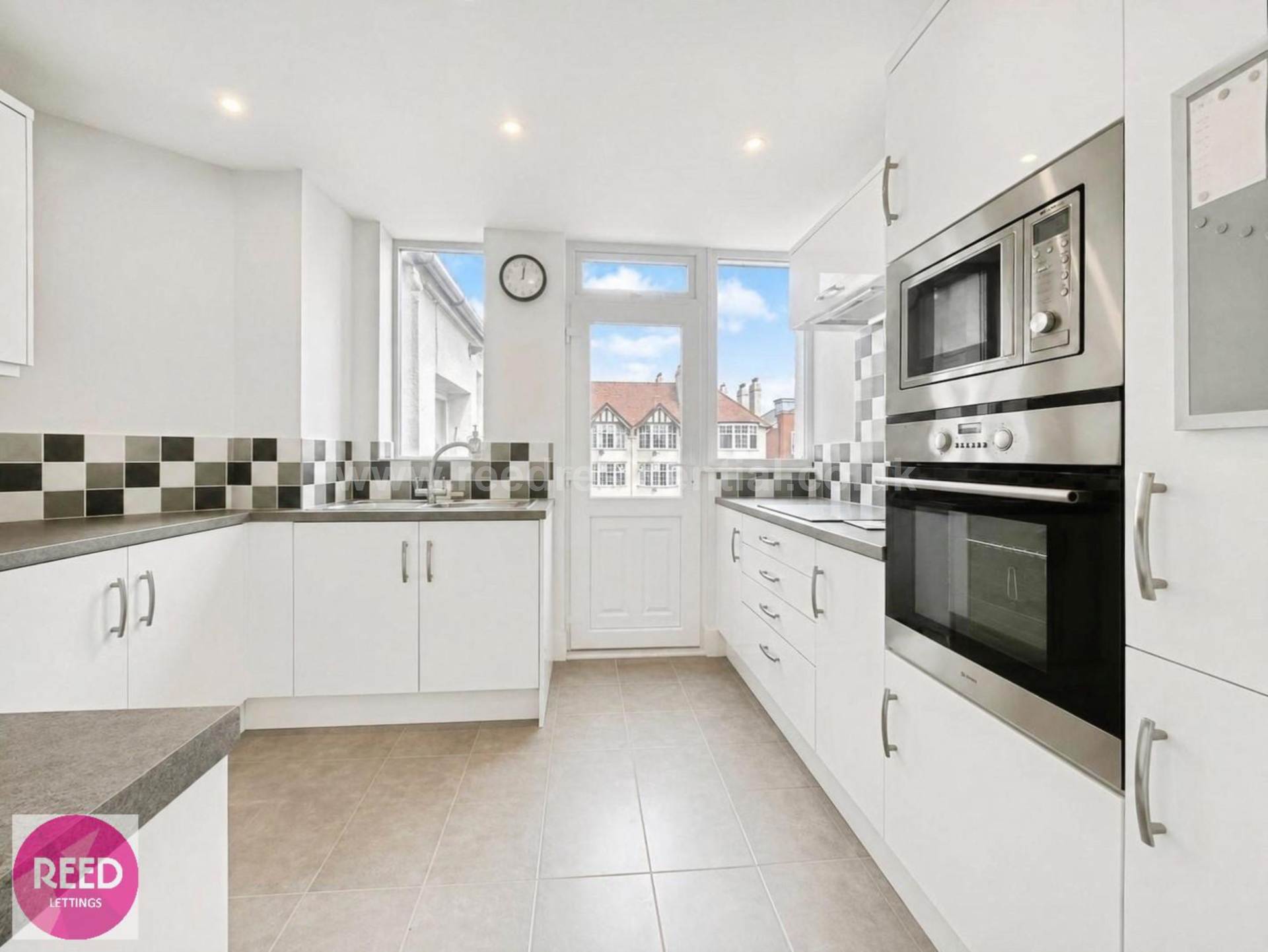 St. Johns Court, Westcliff On Sea, Image 2