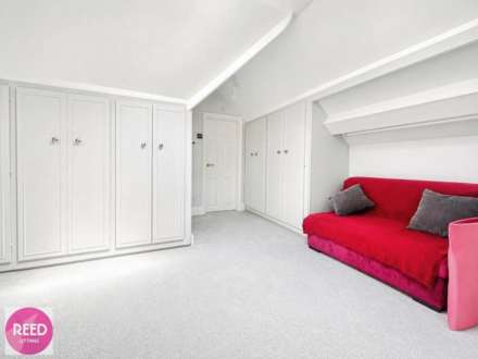 St. Johns Court, Westcliff On Sea, Image 15