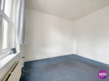 Station Road, Southend, Image 5