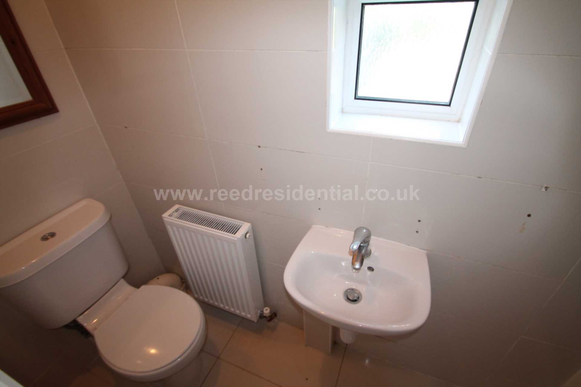 Ambleside Drive, Southend On Sea, Image 4