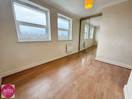 London Road, Westcliff On Sea, Image 6