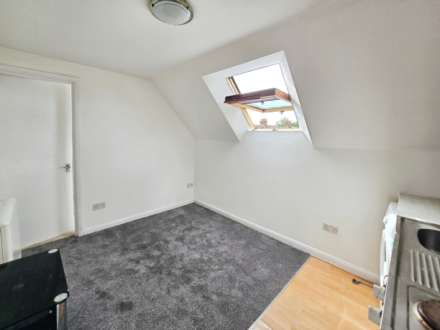 Westborough Road, Westcliff On Sea, Image 7