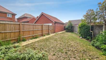 Elm Walk, Rayleigh, Image 19