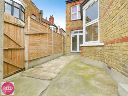 Valyrie Road, Westcliff On Sea, Image 11