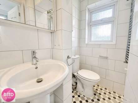Valyrie Road, Westcliff On Sea, Image 8
