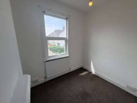 Windsor Road, Westcliff On Sea, Image 11
