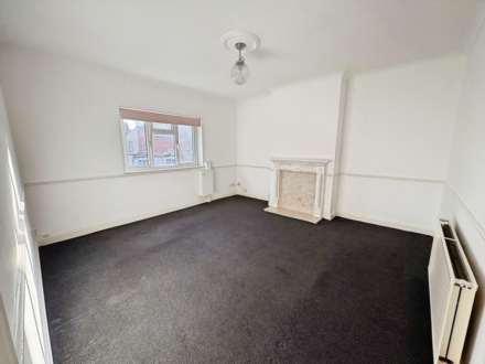 London Road, Westcliff On Sea, Image 3