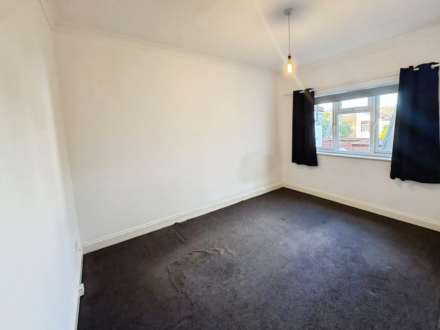 London Road, Westcliff On Sea, Image 9