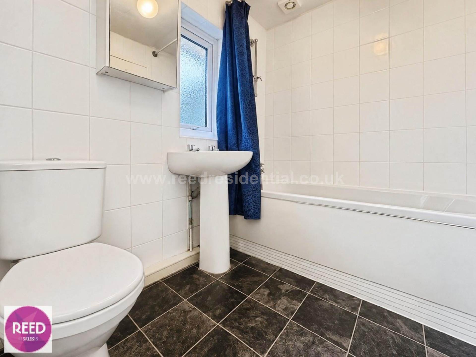 Sidmouth Avenue, Westcliff On Sea, Image 12