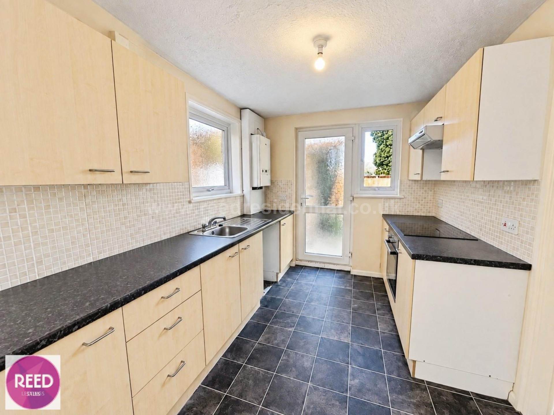 Sidmouth Avenue, Westcliff On Sea, Image 3