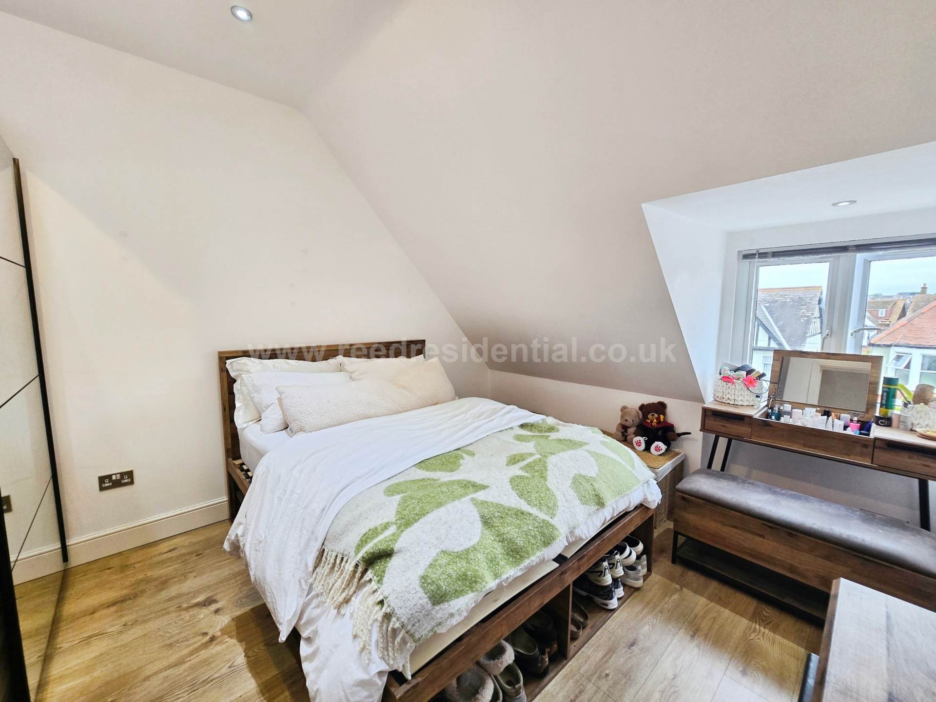 Whitefriars Crescent, Westcliff On Sea, Image 6