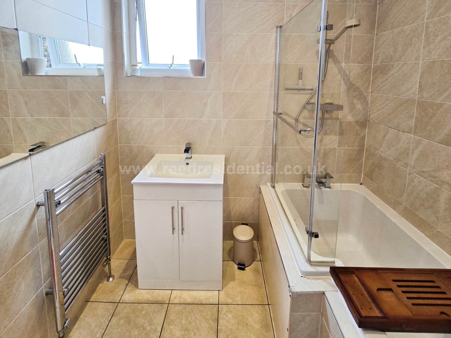 Whitefriars Crescent, Westcliff On Sea, Image 9