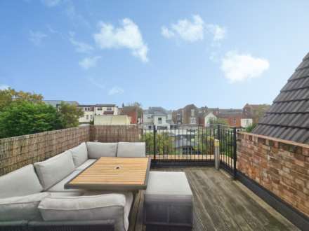Whitefriars Crescent, Westcliff On Sea, Image 2