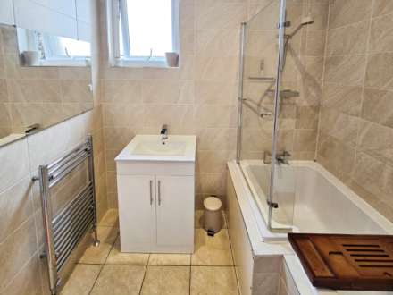 Whitefriars Crescent, Westcliff On Sea, Image 9