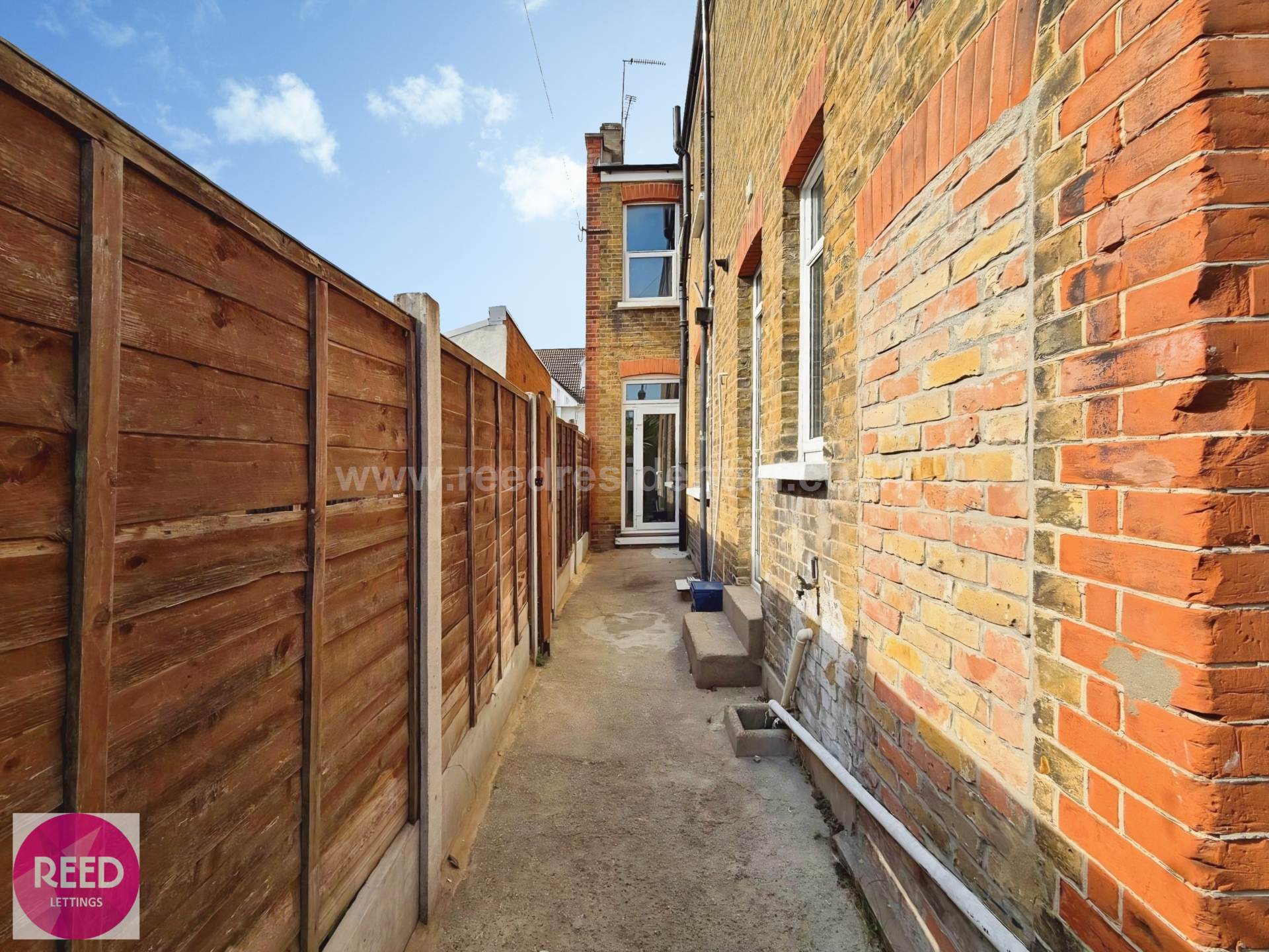 Ramuz Drive, Westcliff On Sea, Image 14